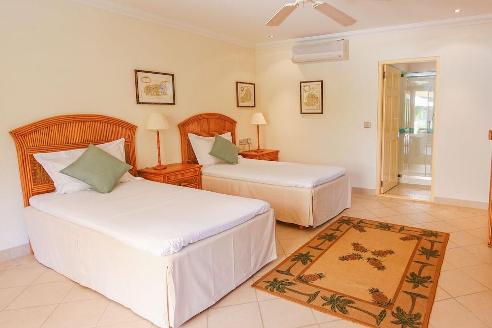 Bequia Beach Port Elizabeth Exterior foto